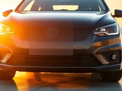 Frontschutzfolie gegen Steinschläge: Der beste Schutz für Ihr Auto